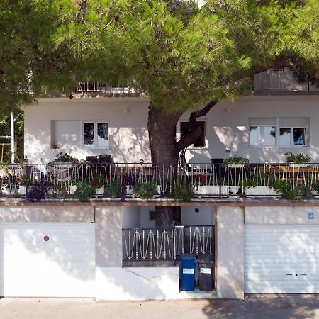 Apartments Adisa Omiš Exteriér fotografie
