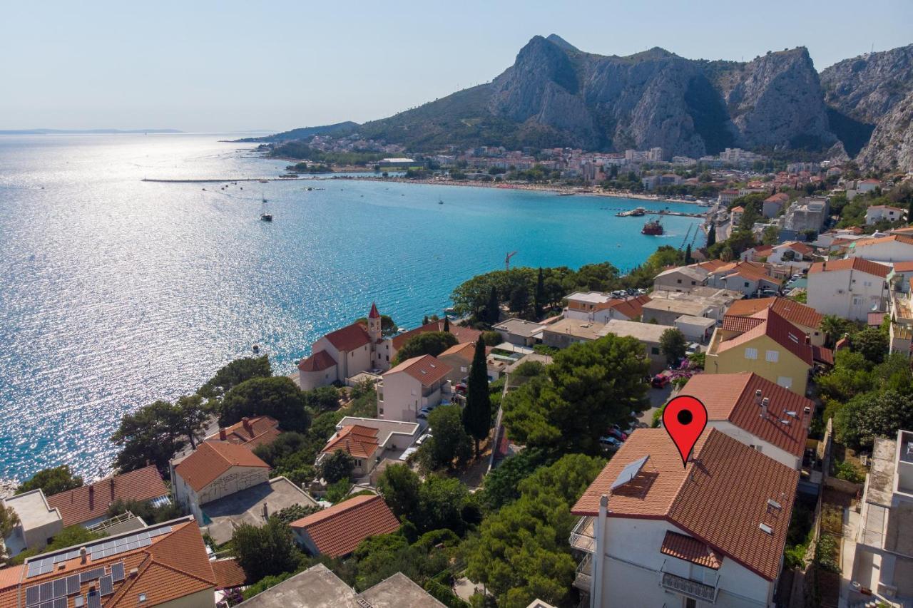 Apartments Adisa Omiš Exteriér fotografie